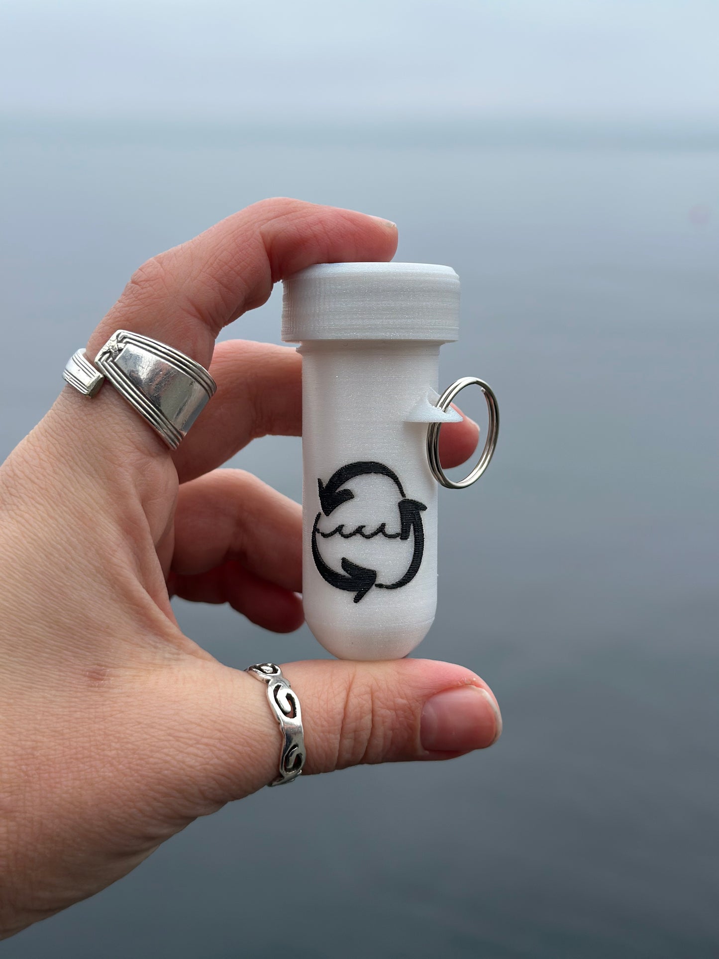 Small ashtray (incl. 10% donation)